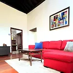Дом отдыха Casa Tradicional - Caleton Gara